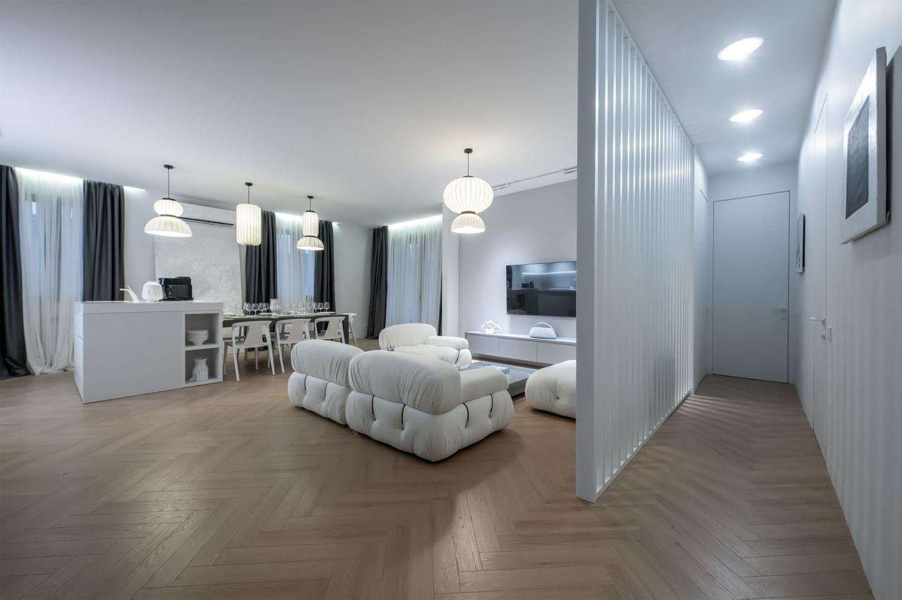 იყიდება 3-ოთახიანი ბინა მიხეილ ასათიანის ქუჩაზე პრესტიჟულ საცხოვრებელ კომპლექსში Tbilisi Gardens.