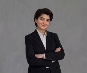 ნელი მანუკიანი